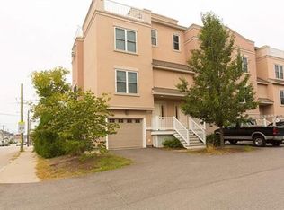 9 Lake St APT 1, Nashua, NH 03060