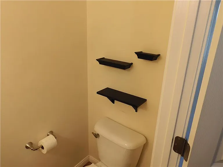 3025 Wolf Creek Way — Photo 14