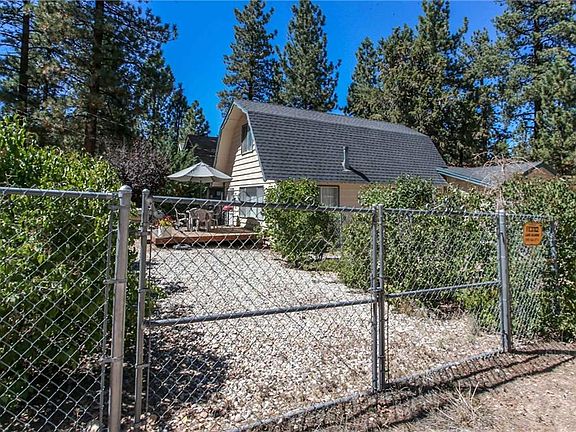 4th image of 2069 Mahogany Ln