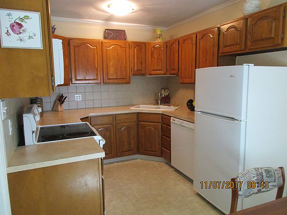 4th image of 704 W 6th Ave APT 606