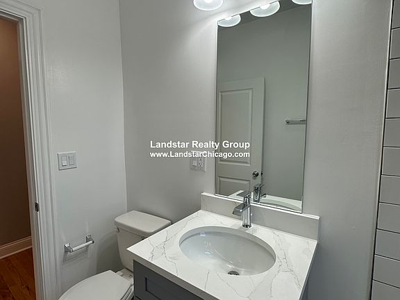 5th image of 1149 W Lunt Ave #3