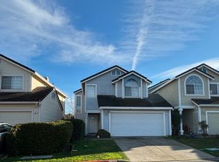 462 Dohrmann Ln, Pinole, CA
