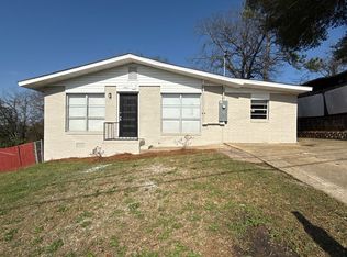 1401 Coffee Ct, Columbus, GA 31906