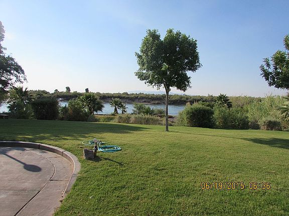 3rd image of 50202 Ehrenberg Parker Hwy #A-27