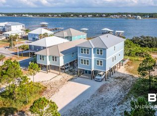 1452 W Lagoon Ave, Gulf Shores, AL 36542