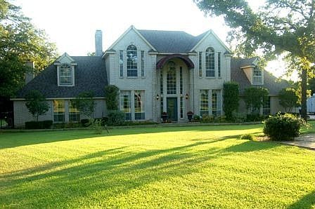 1st image of 2716 Willowbrowse Ct