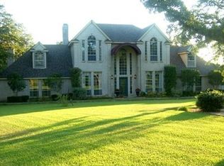 2716 Willowbrowse Ct, Burleson, TX 76028