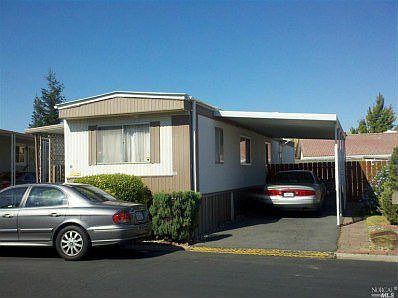 2nd image of 90 Goya Dr