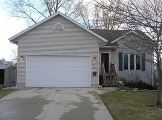 1007 E Main St, La Porte City, IA 50651