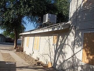 3rd image of 213 W Maple Avenue
