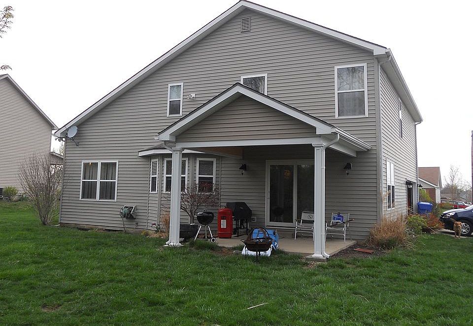 2nd image of 219 Brooke Woode Dr