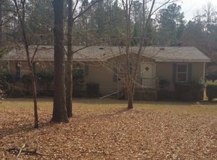 114 Gamecock Way, Barnesville, GA 30204