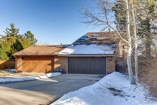 1st image of 3760 Lakebriar Dr