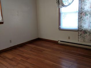 5814 Uwharrie Rd, Archdale, NC 27263