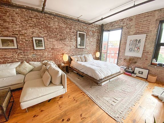 2nd image of 294 Graham Ave #3CC