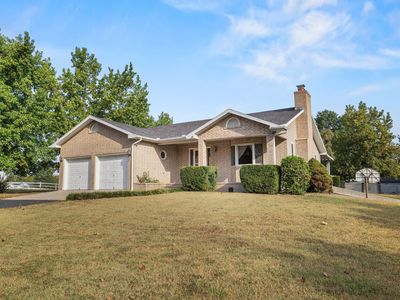 1011 W Tracker Road, Nixa, MO, 65714