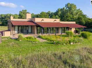 11 Prairie Dunes Dr, Hutchinson, KS 67502