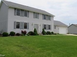 4187 Belleau Woods Cir, Uniontown, OH 44685