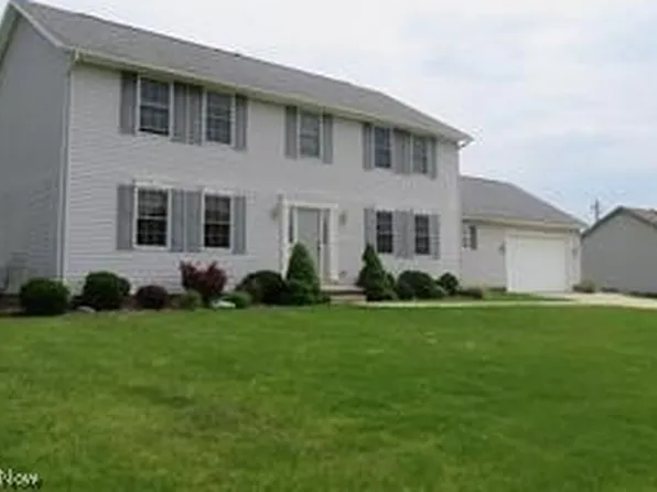 4187 Belleau Woods Cir, Uniontown, OH 44685