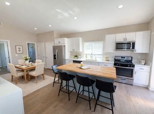 5007 La Dorna St, San Diego, CA 92115