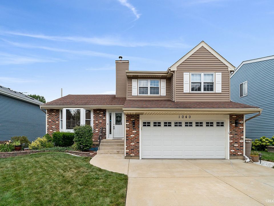 1st image of 1040 W Shedron Way