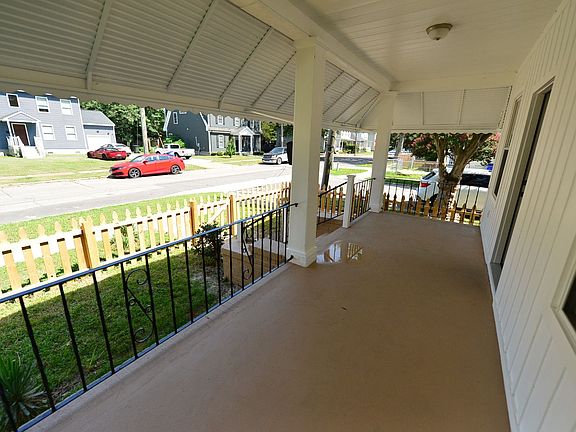 5th image of 1301 37th St