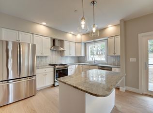 32 Fowler Dr, Rye, NH 03870