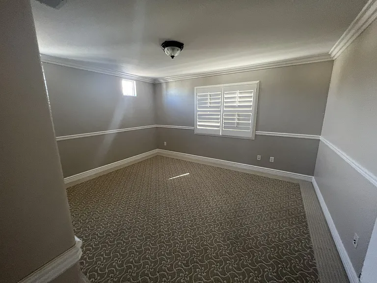 45009 Oakford Ct — Photo 15