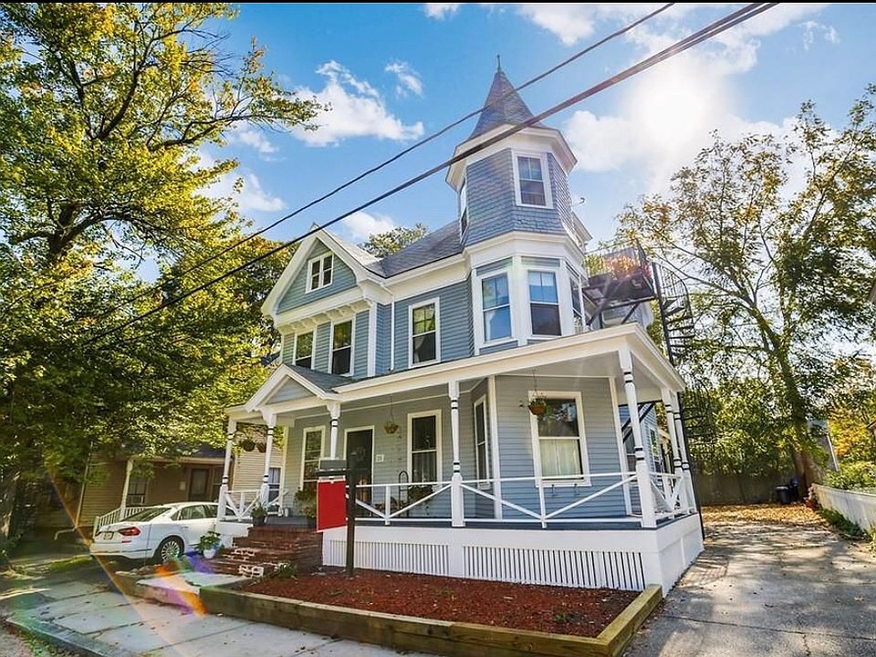 1st image of 25 Barton St #1