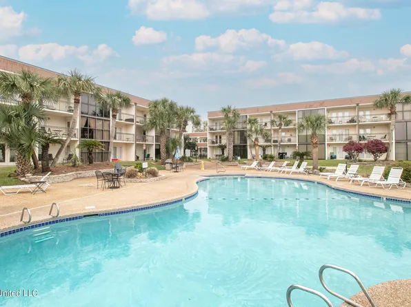 2046 Beach Blvd APT C310, Biloxi, MS 39531