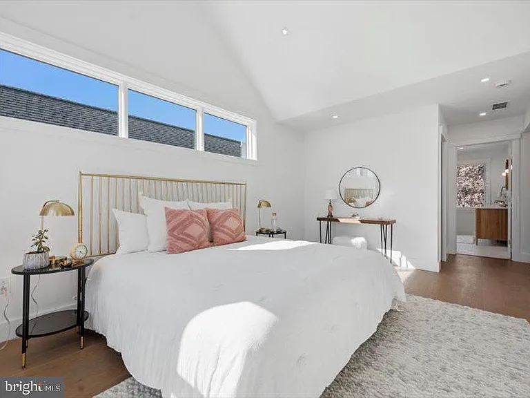 318 Dudley Ave — Photo 21