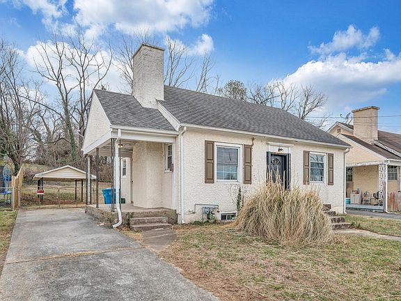 2nd image of 3004 Forest Hill Ave NW