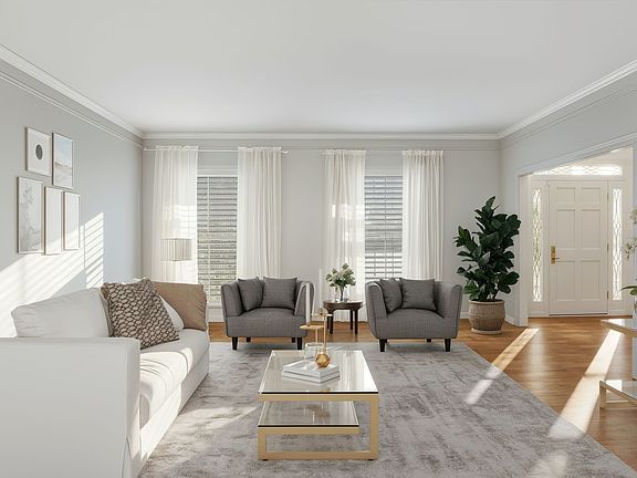 5th image of 105 Longwood Pl