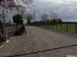 12630 Pioneer Ave, Oakdale, CA 95361