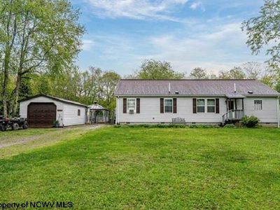 292 N Appalachia Dr, Bruceton Mills, WV, 26525