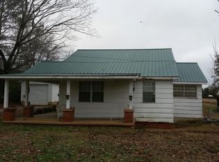 117 John Hale Dr W, Benton, TN 37307