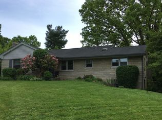 998 Maywick Dr, Lexington, KY 40504