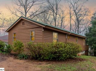 104 Blake Dr, Townville, SC 29689