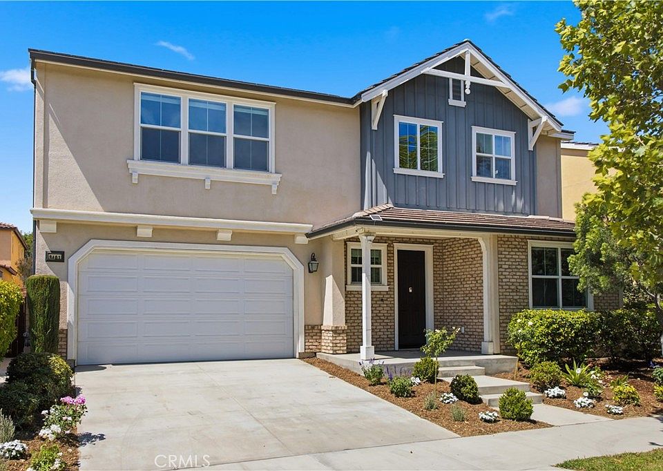 1st image of 3401 E Rutherford Dr