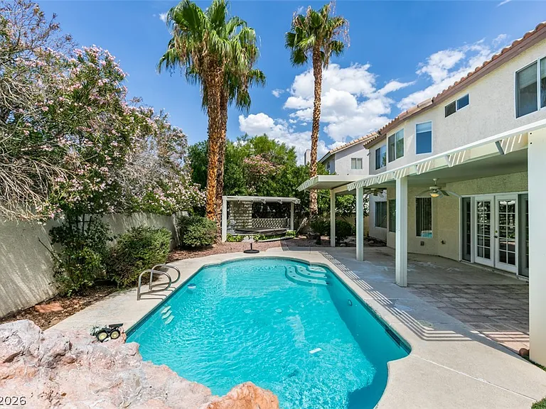 8224 Tivoli Cove Dr — Photo 45