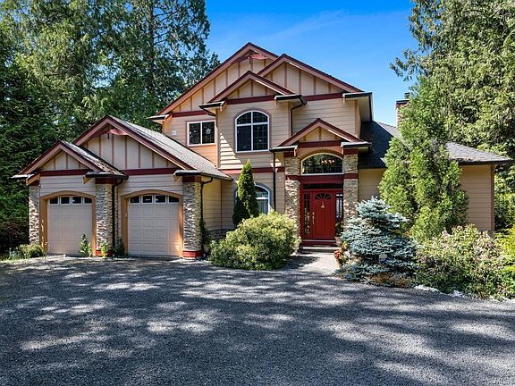 2nd image of 7002 E Sooke Rd