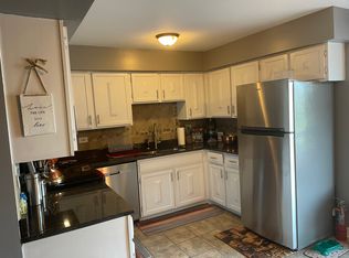 18332 Wentworth Ave APT 1A, Lansing, IL 60438