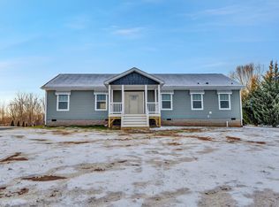 803 Greenhouse Rd, Glade Hill, VA 24092