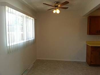 2nd image of 1828 E Palmyra Ave