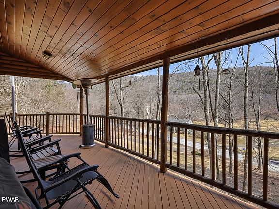 51st image of 992 Winterdale Rd