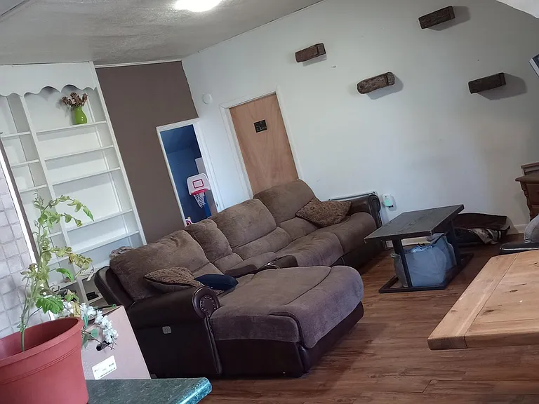 139 South St #4 — Photo 2