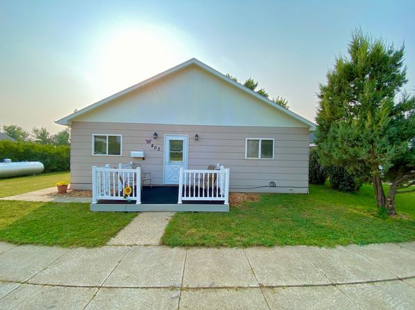 403 Main St, Reeder, ND 58649
