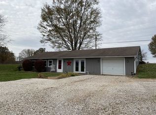 2840 Woodland Rd, Vine Grove, KY 40175