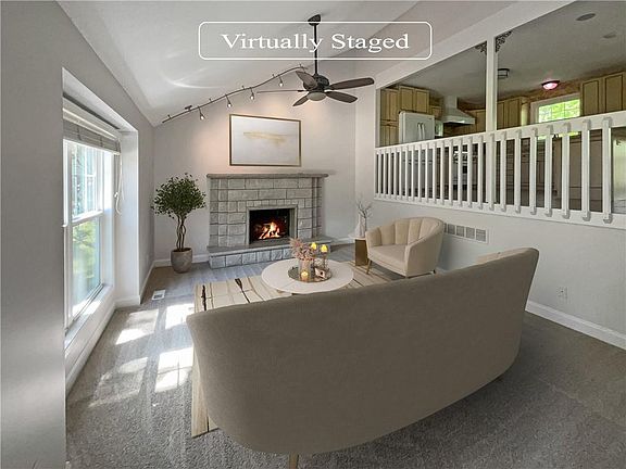 2nd image of 15606 Outlook St
