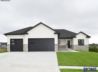 3622 Wilderness Hills Blvd, Lincoln, NE 68516